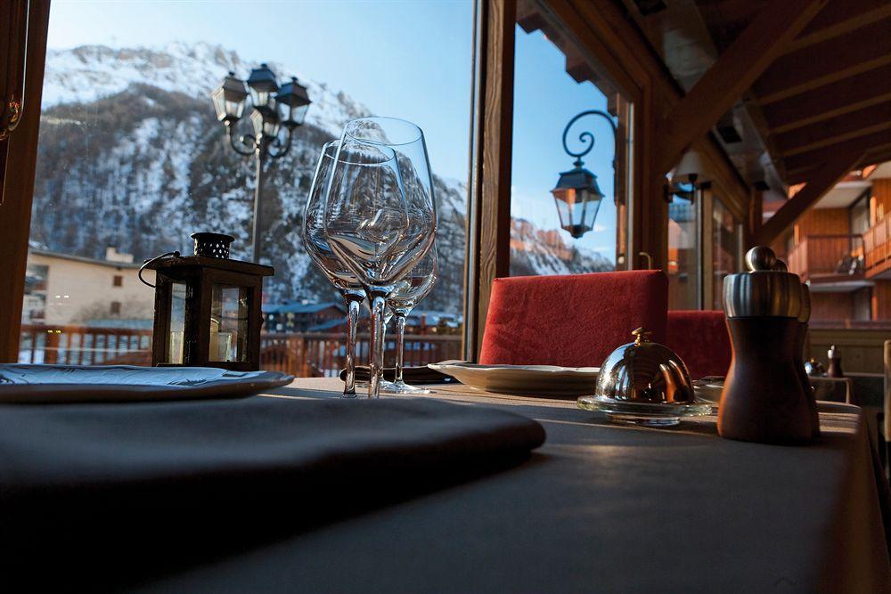 Le Savoie Hotel Val-d'Isère Restaurant photo